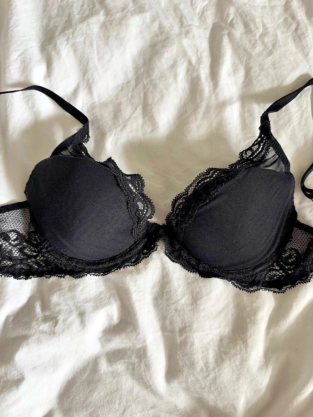Natori Feathers Contour Plunge Bra Black 32C